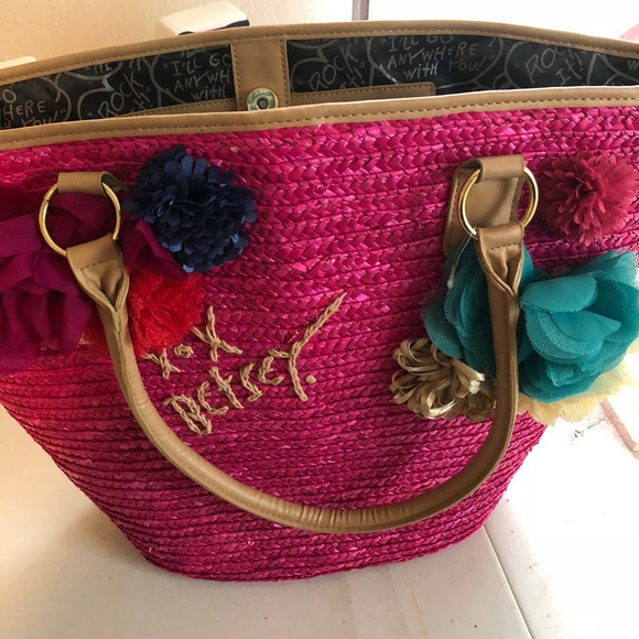 betsey johnson beach bag